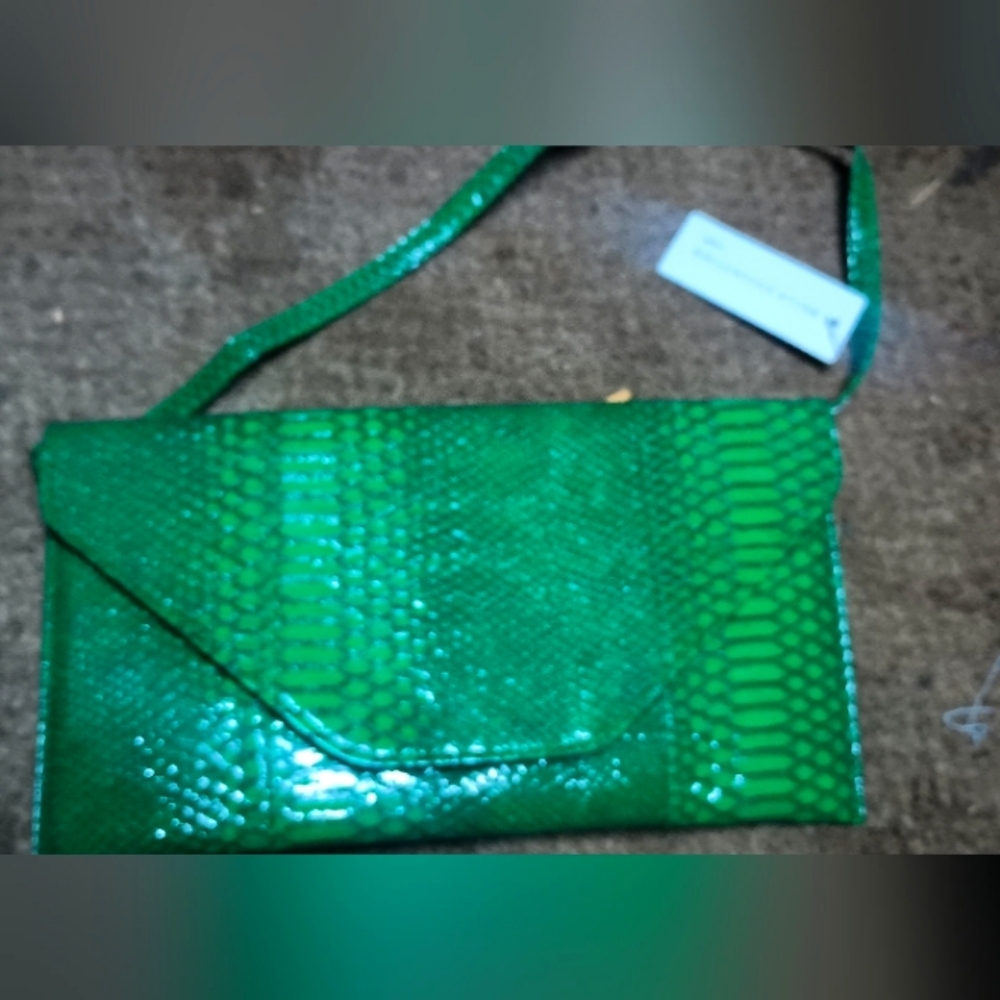 Green Snakeskin envelope Bella collection Purse